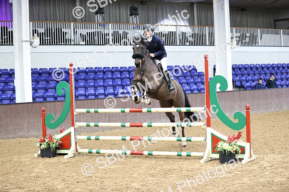 SBM_005981 - Class 16 - Senior Newcomers - 1.10m Open