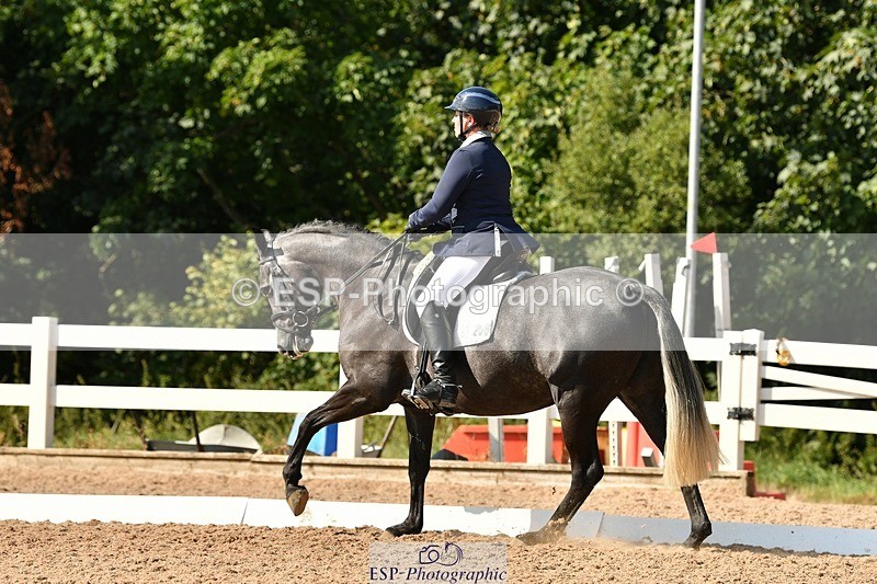 250817-160546-11469 - 206-Mel.NorthwoodBarnridge.Flying.Solo