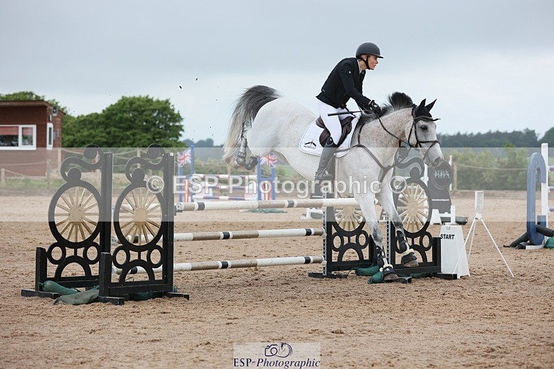 250524-095259-03986 - Cls 13  A&B 1.05m & 1.10m open