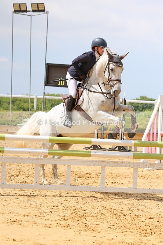 3E7A0476 - Class 10: Senior 95cm open