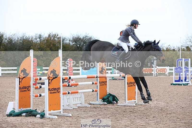 231112A-122800-04011 - Cls 19 Snr 1.05m Open