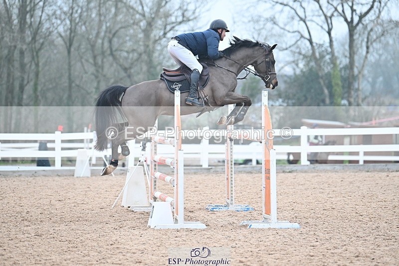 240113A-140737-02258 - Cls 13 Foxhunter and 1.20m Open