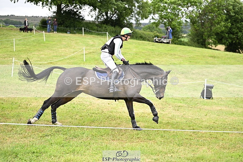 250524A-095457-08411 - A-012-Archie.Tulloch-ZIPPED.UP