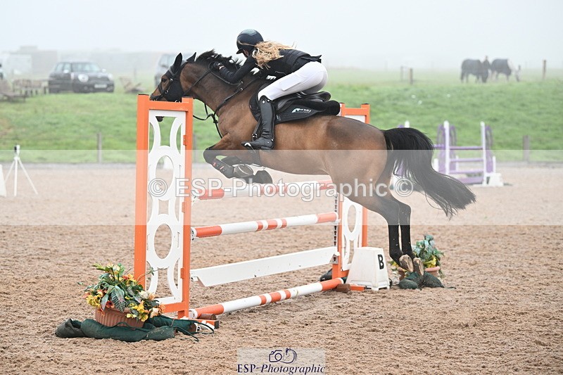 240630A-091658-10889 - Cls 23 Graham Heath 128cm + 138cm