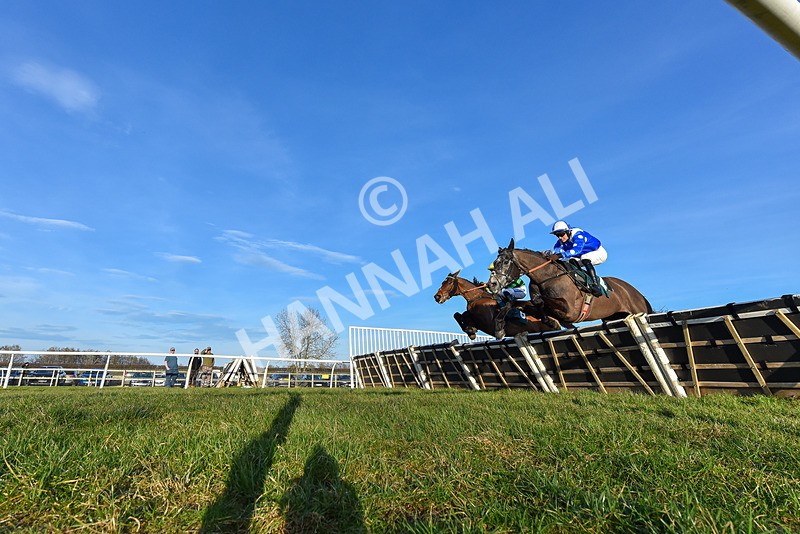 050325-Race 5-Born In The West-1025 - Race 5