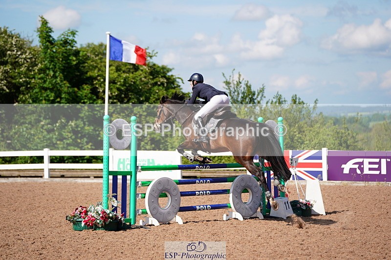 240525A-090932-05014 - Cls 13 Snr 1.05m and 1.10m