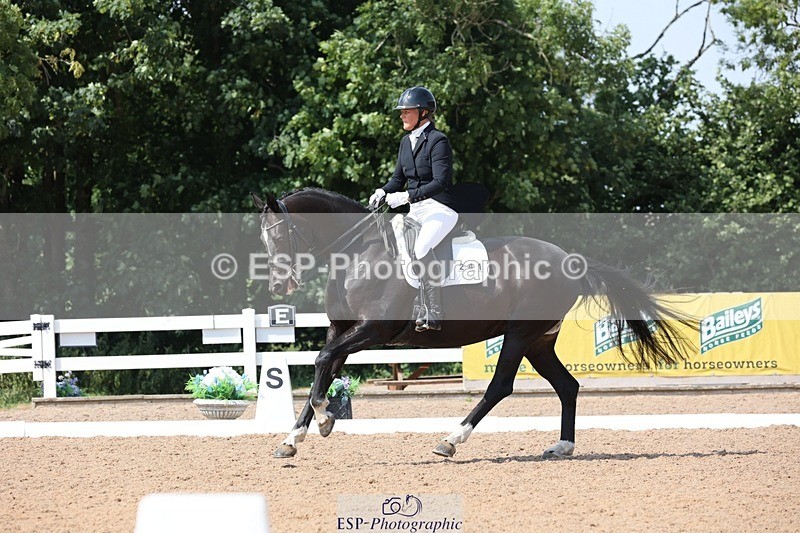 250621-155800-09953 - Cls 40 - FEI Inter I, 15.50 to End