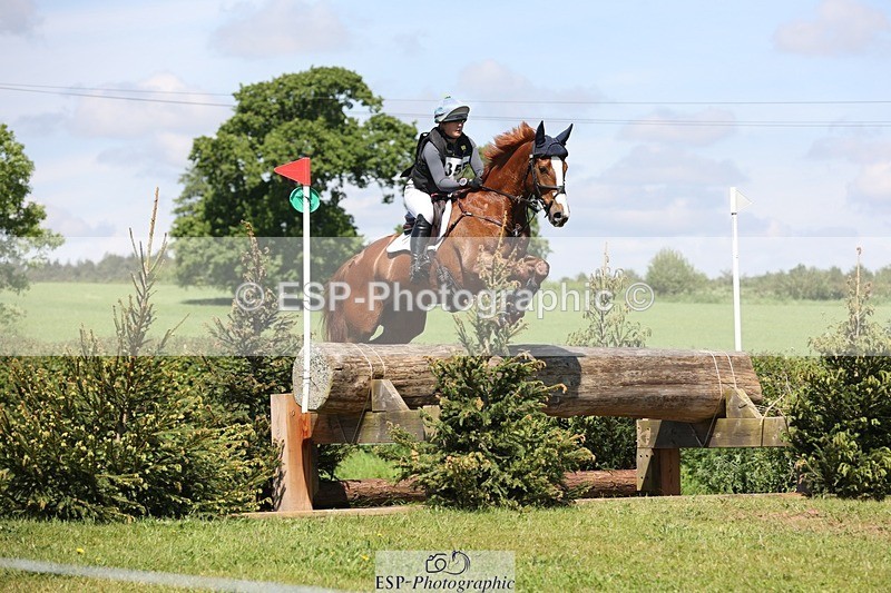 240525-113044-12598 - 355-GLOBAL_EXOTIC-Jemima_Stratton