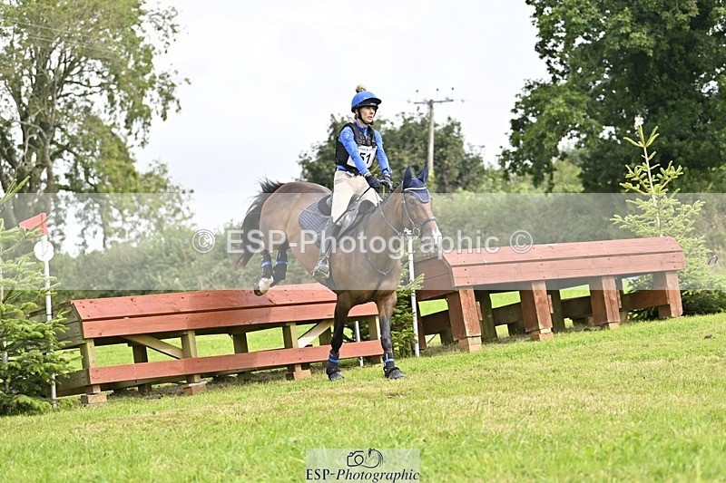 240831A-122020-01860 - 051-Charlotte.Bradbury-KENSINGTON.EMPIRE