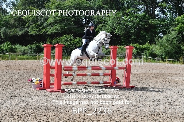 BPP_2236 - CLASS 3 SAT British Novice/ 90cm Open