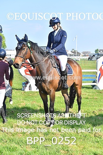 BPP_0252 - CLASS 1 Senior Newcomers/ 1.10m Open