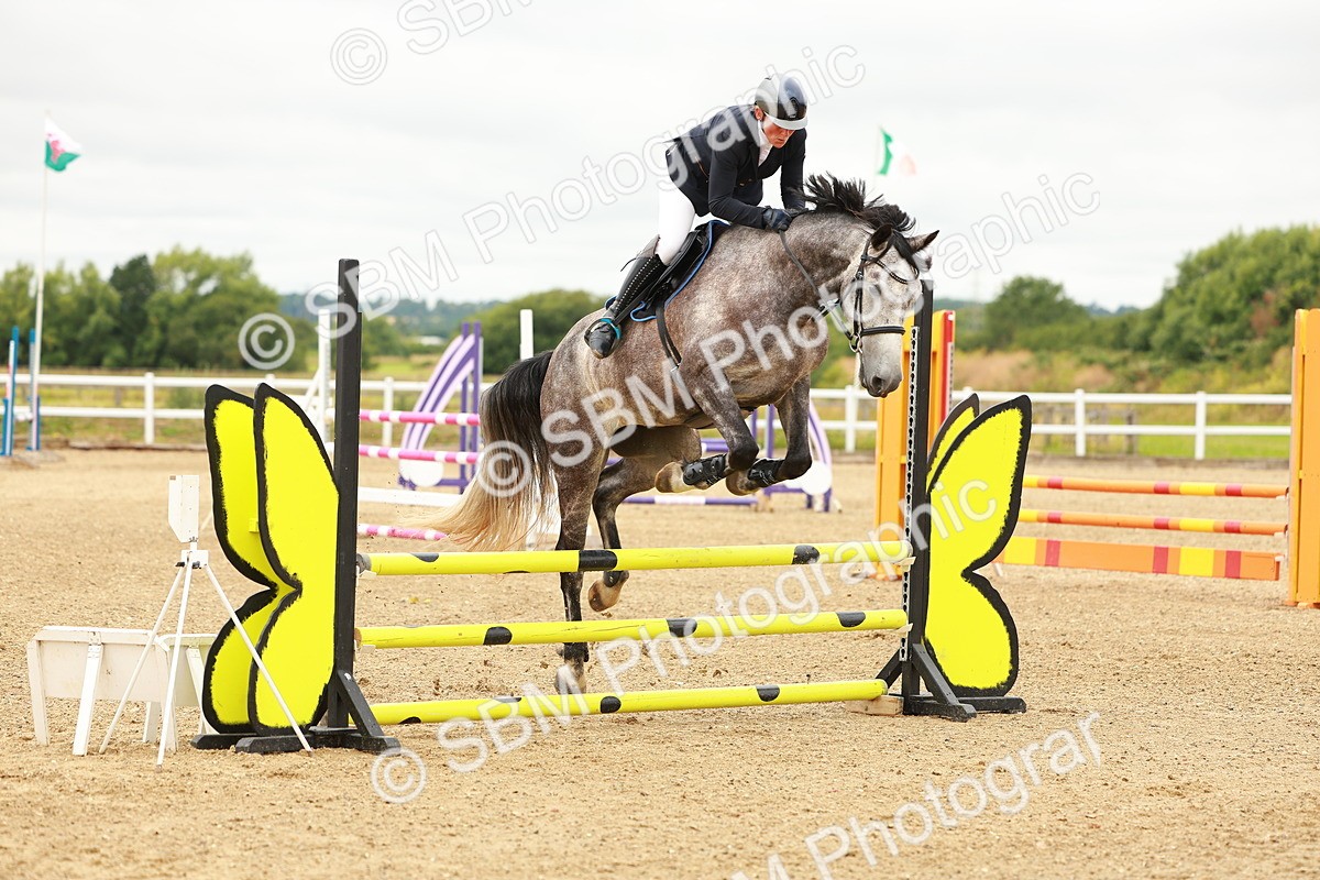 SBM_001527 - Class 8 - Clear Round
