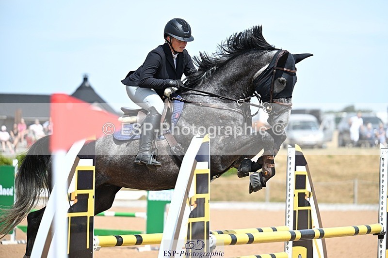 260802-125933-10941 - Cls 51 Chard 5 year olds Jump Off