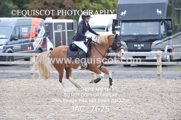 JAC_7625 - CLASS 11/12  80CM FINAL