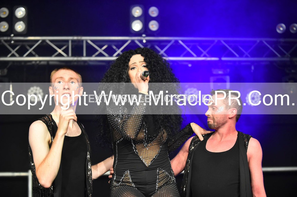SH4_6907 - The Cher Experience