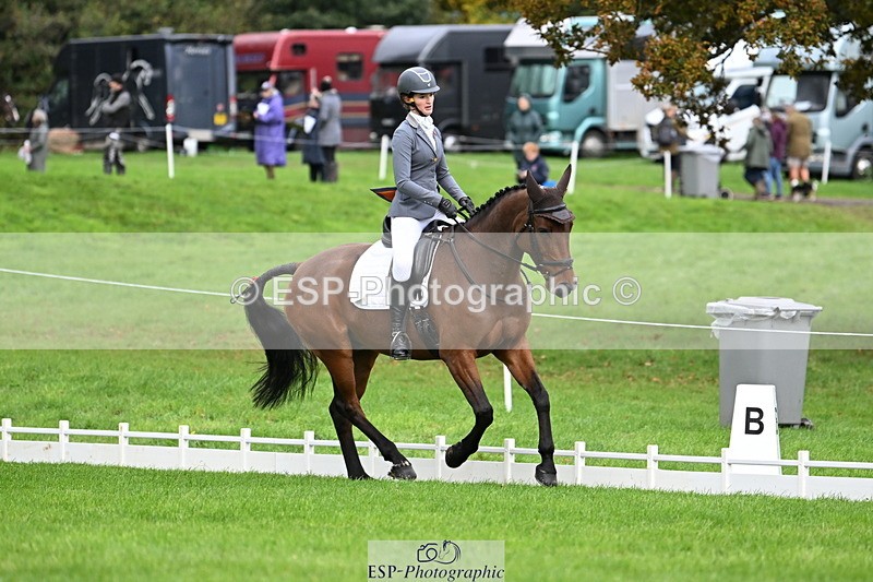 251023A-115012-03706 - G-516-Zara.Bucknell