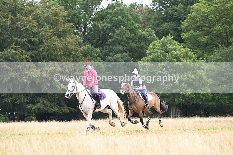 DSC_7197 - Time at Statue 12:45 to 13:15