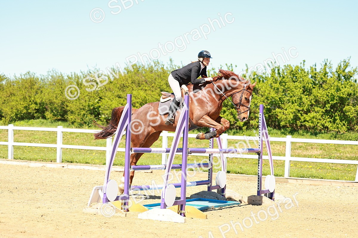 SBM_001180 - Class 4 - Senior Newcomers 1.10m