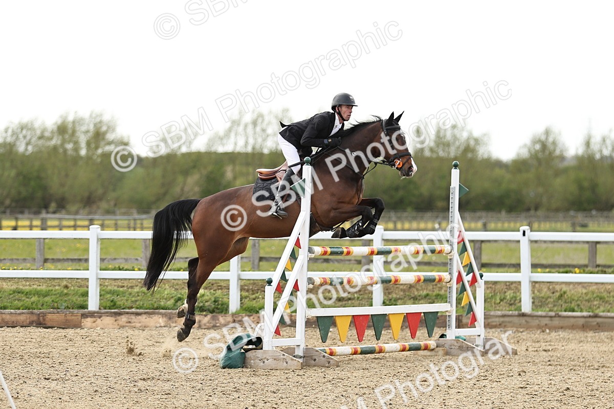 SBM_001545 - Class 5 -Senior Foxhunter - 1.20m