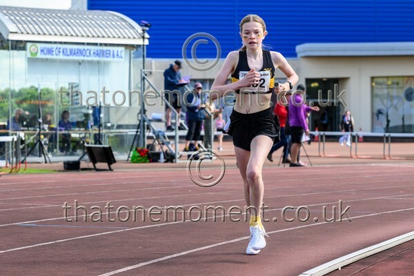 Relays26-914137 - Female Set One