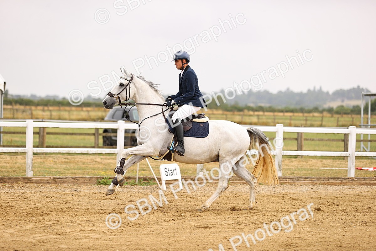 SBM_026510 - Class 12 - Amateur Championship Qualifier 1.05m