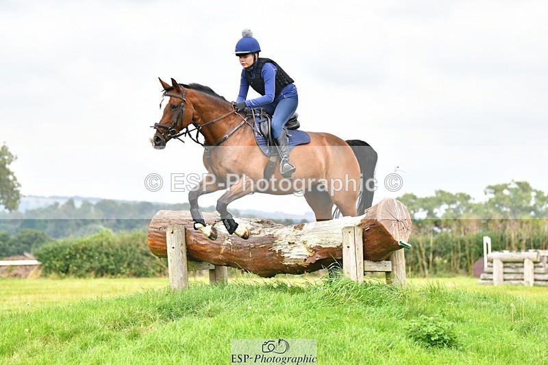 230817-132152-02903 - Abbie's 1st Group - XC