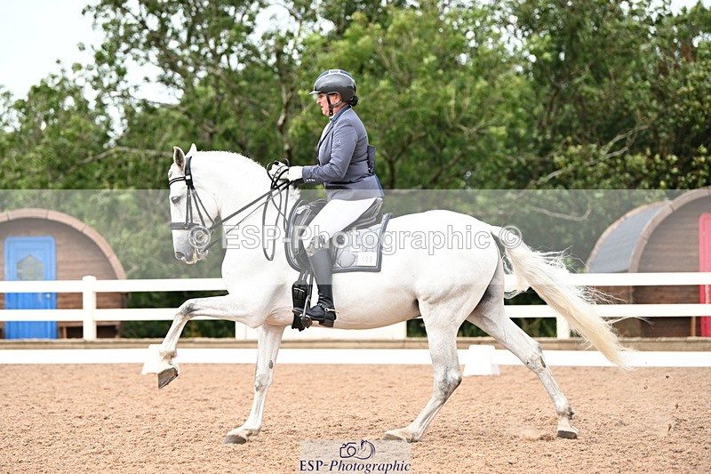 240815A-145059-02099 - 105-PAULA.LEE-Deseado.Santo