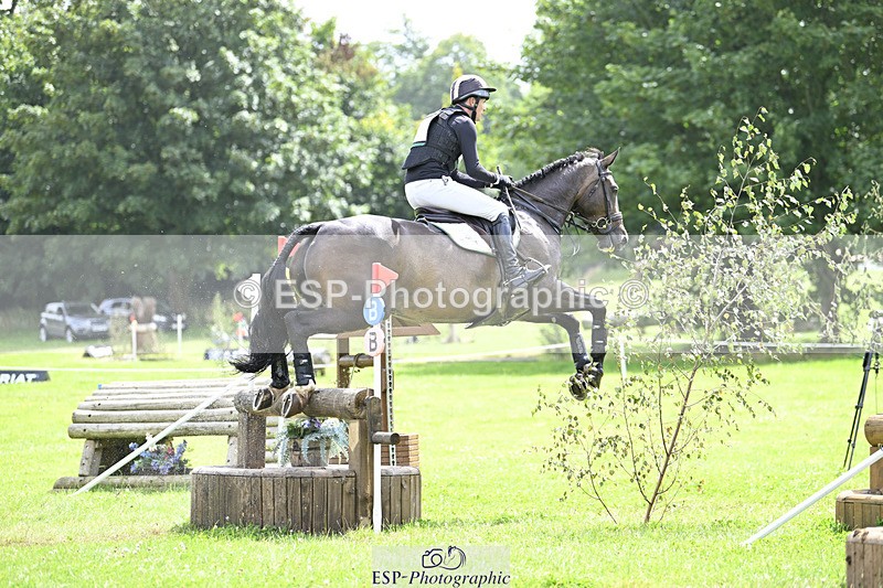 240804-121134-12571 - 364-Tom_Rowland-MONBEG_SKYFALL