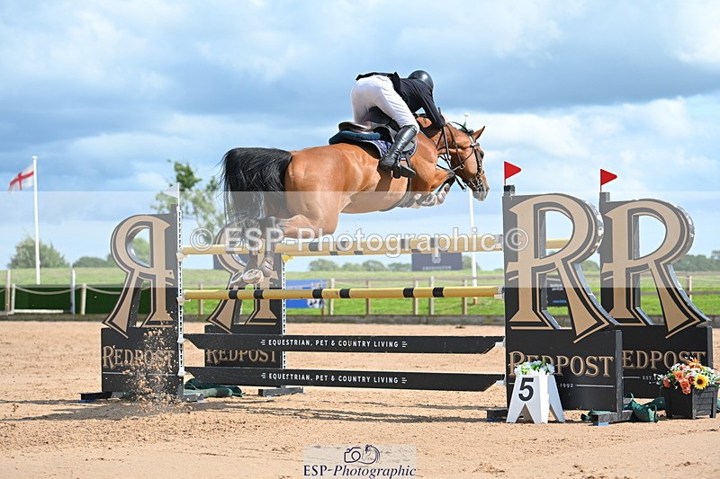 230721A-160353-07590 - Cls 10, 2 Star Big 1.45m Start to break