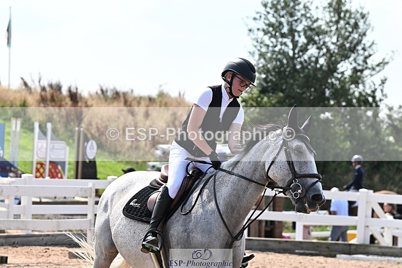 240801A-111147-00424 - Cls 9 95cm Amateur Qualifier