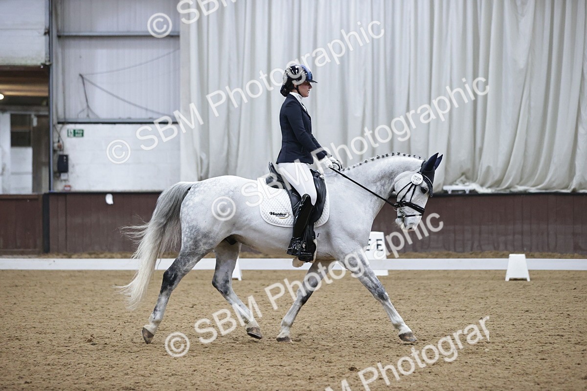 SBM_007121 - Class 5 - Novice 5