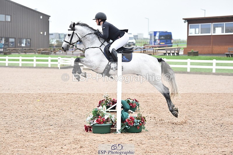 231013A-091350-00755 - Cls 6 British Novice & 90cm Open