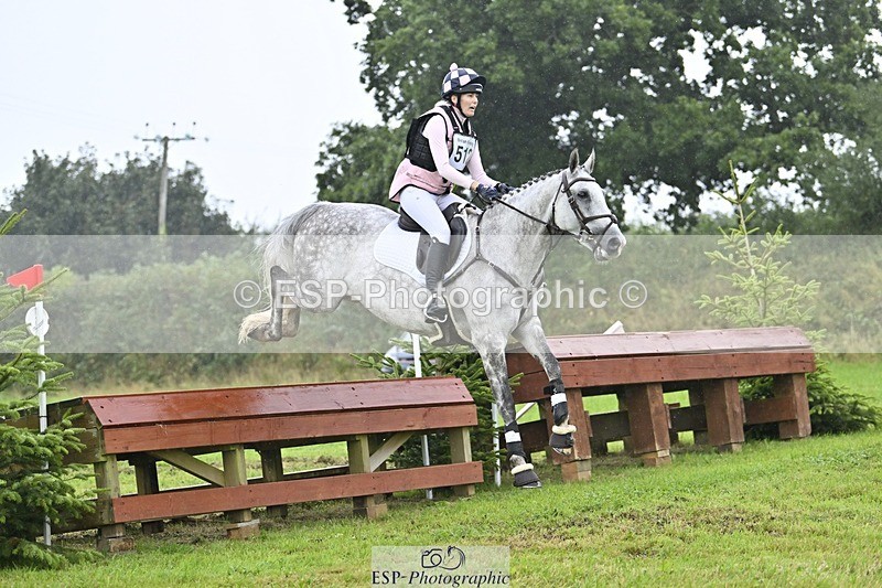 240901A-154456-10389 - 512-Jessica.Long-LADY.GREY