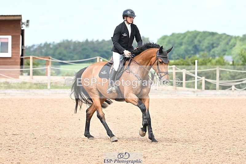 250611-110332-00309 - Cls 2 Snr Discovery & 1m Open