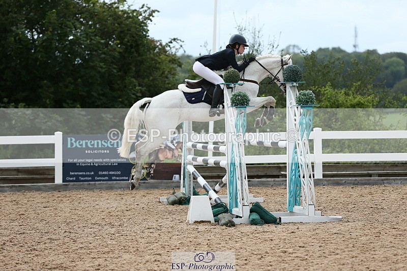 230716A-144925-04051 - Class 25a Pony Fox & 1.10 Open