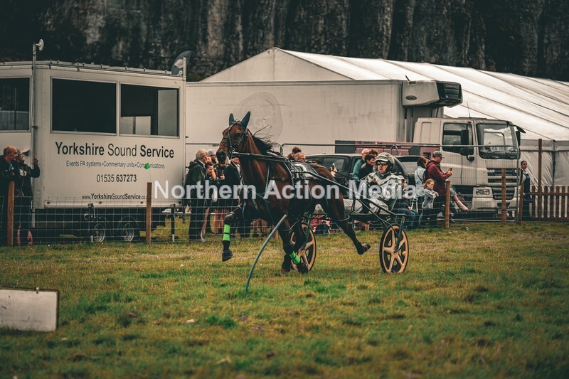 DSCF7168 - Kilnsey Harness racing