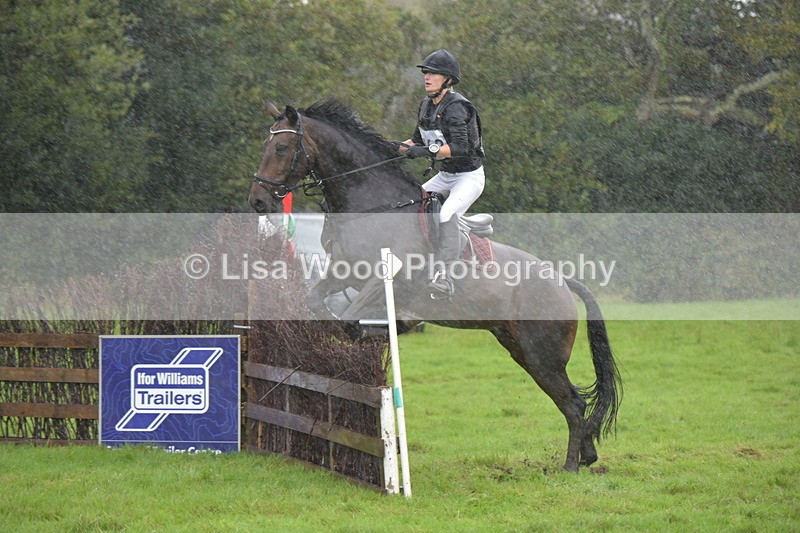 RAY_0418 - Class 4: 80cm: Double of Brushes