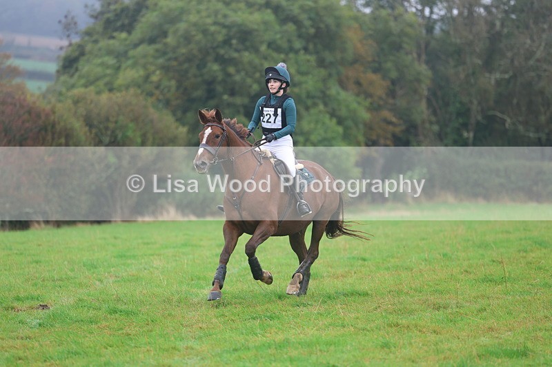 3E7A1432 - Class 2: 70cm: Half Roll Top