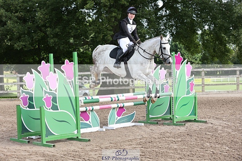 240803-094042-00109 - 003-Tabby_McKiernan-COSMIC_LADY