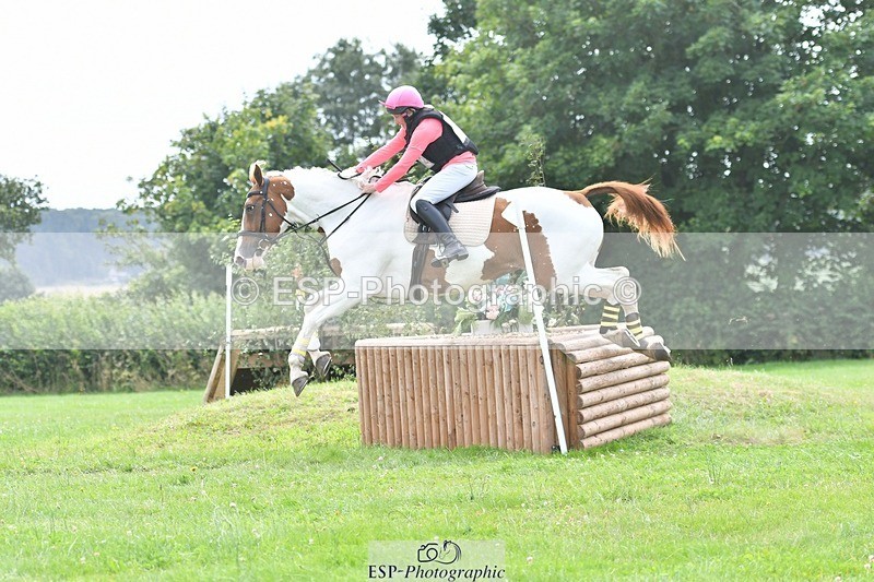 240803-144001-07998 - 162-Susan-Joy_Keeping-WARPAINT