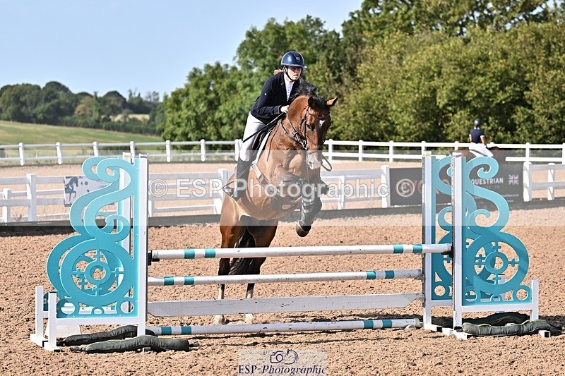 260812-095909-00138 - Cls 2 British Novice and 90cm
