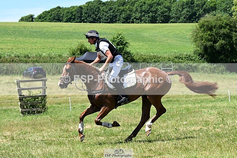 240629X-130040-2878 - 086-Dan_Jocelyn-FREELANCE_Z