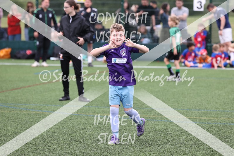 1DX32887 - Sun 7th U8 Boys