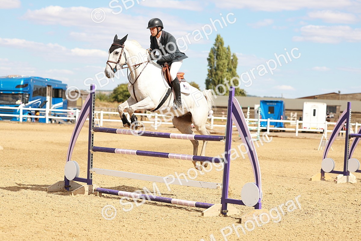 SBM_007356 - Class 5 - Senior British Foxhunter - 1.20m