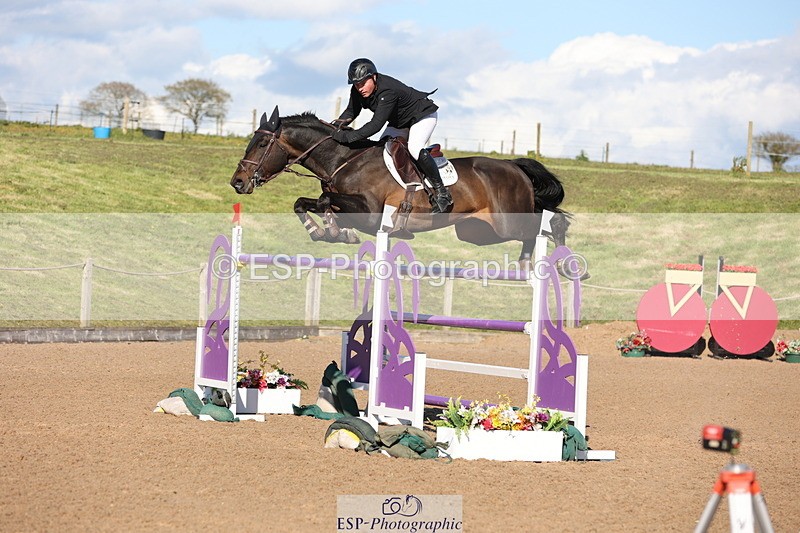 240419A-171746-09706 - Cls 10, 2 Star Big Tour 145cm  Break to End