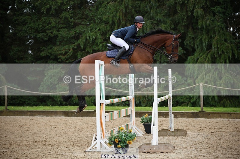 230708-133249-13917 - Cls 26 Newcomers & 1.10m Open