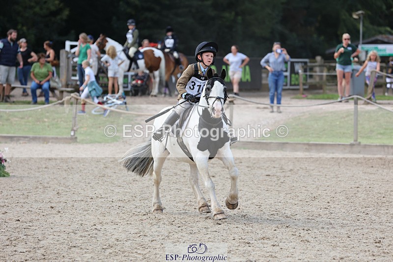 240823X-131346-17137 - 60cm R1 11.30 to 13.30