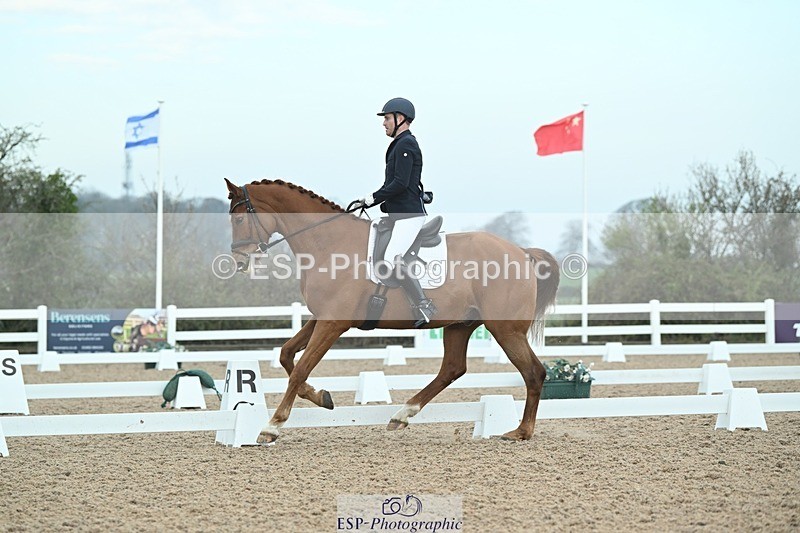 250403-085216-00437 - 034-Alejandro.Farina-Davian.Hit