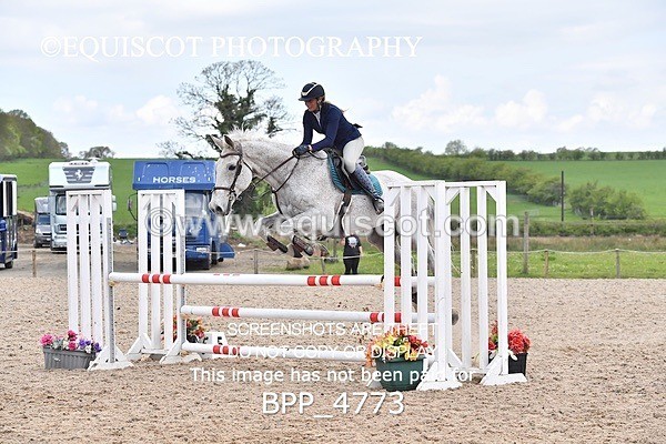 BPP_4773 - SUN CLASS 24 1.05m Amateur Championship Qualifier