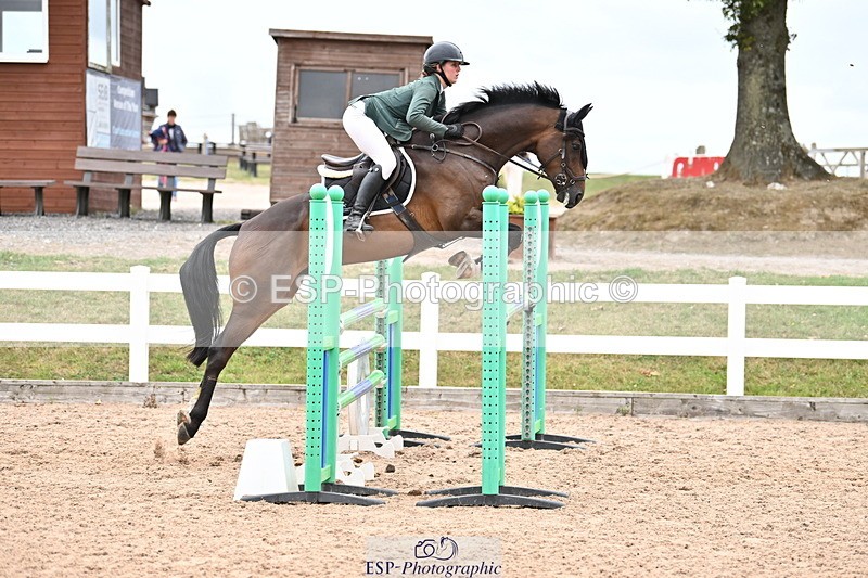 250820B-140410-00866 - Cls 6 Foxhunter and 1.20m Open